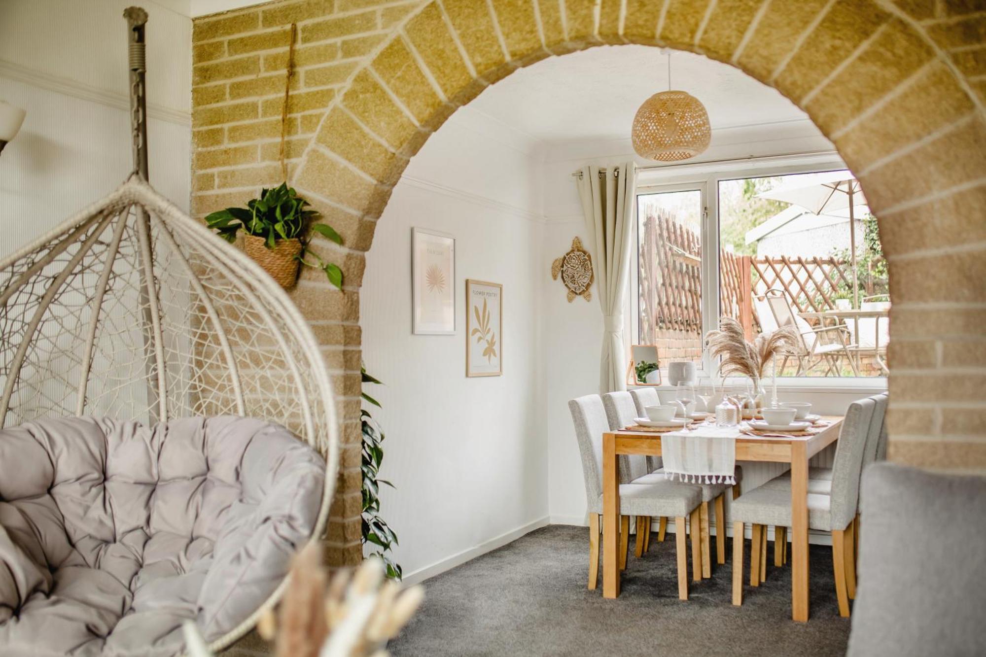 Serene Boho Retreat: White Oak Charm House 7ppl Casa vacanze Sheffield
